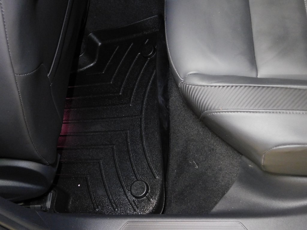 Volkswagen Golf R  2024