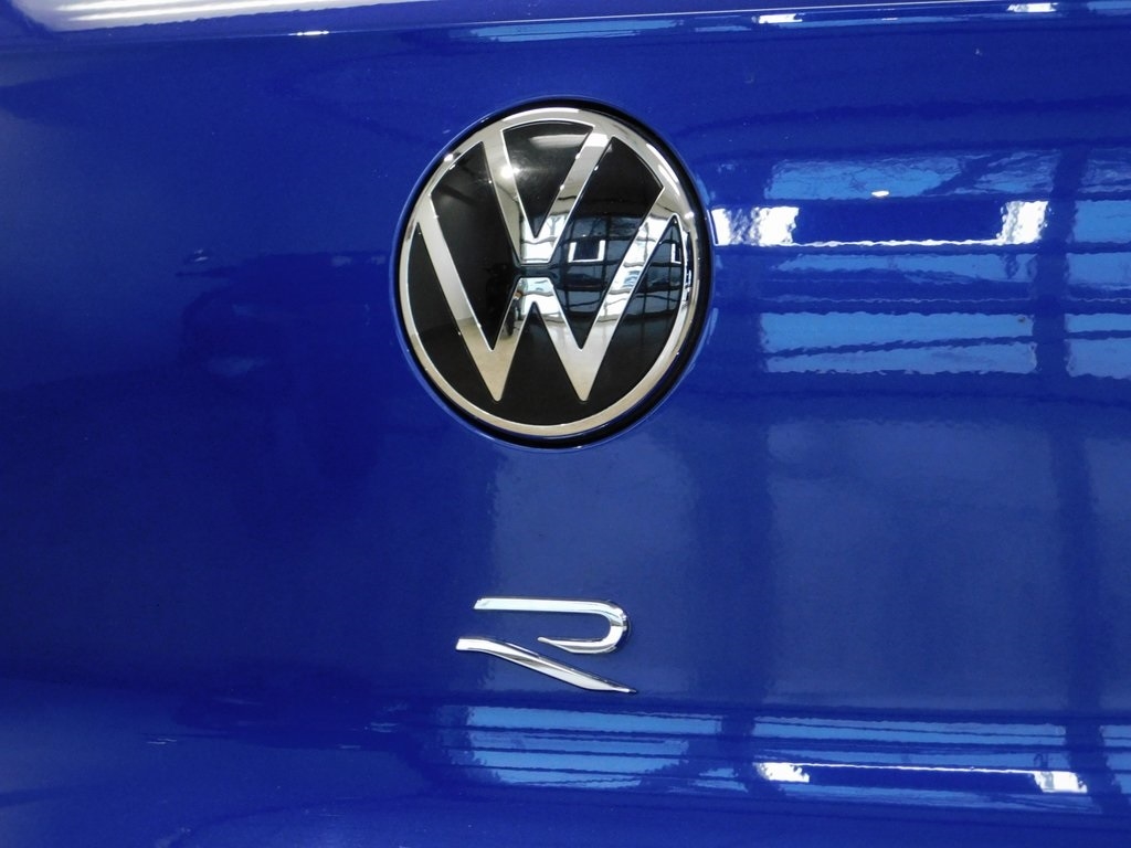 Volkswagen Golf R  2024