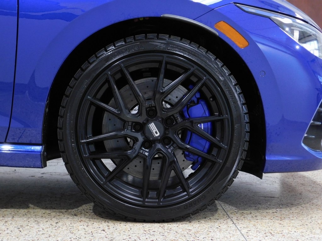 Volkswagen Golf R  2024