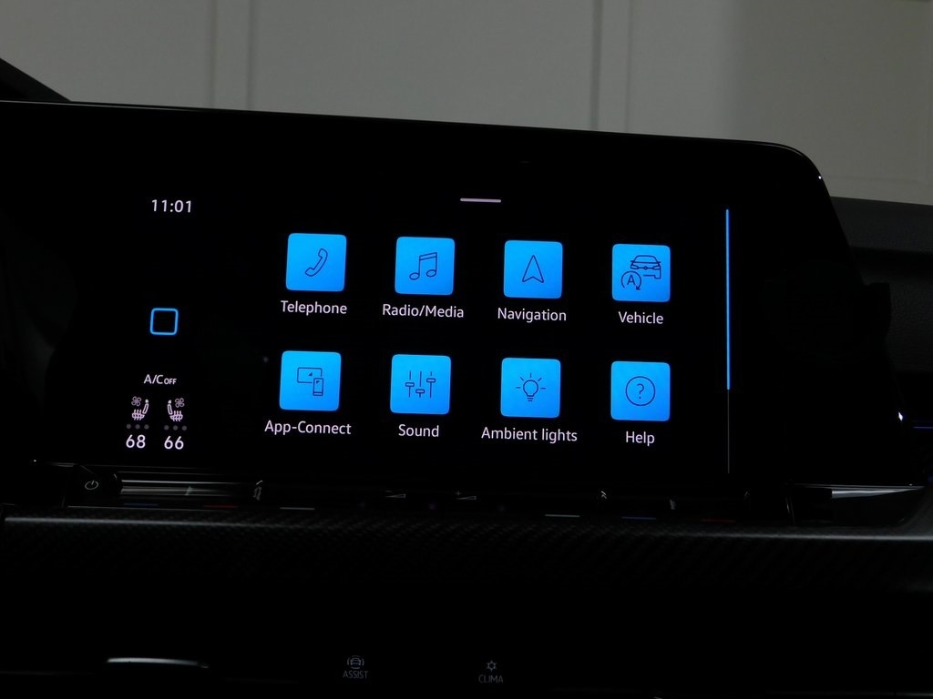 Volkswagen Golf R  2024