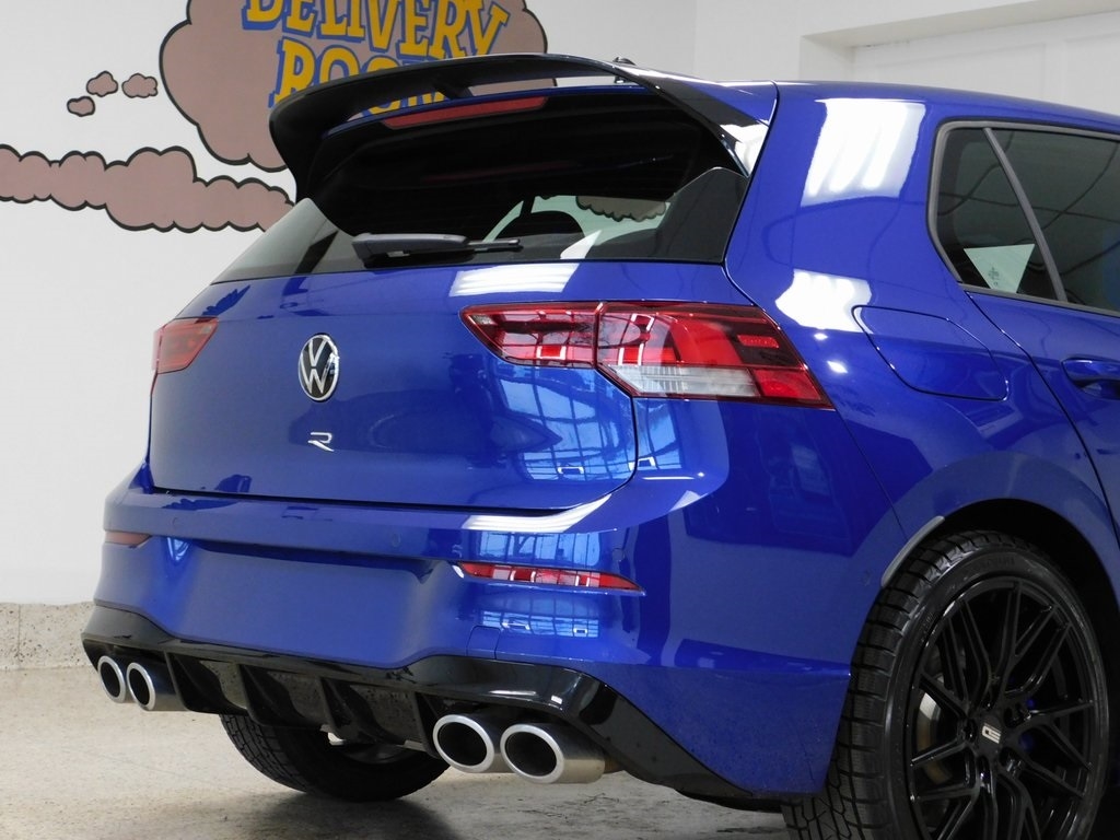 Volkswagen Golf R  2024