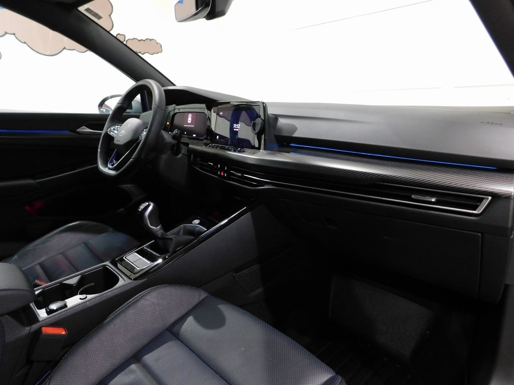 Volkswagen Golf R  2024