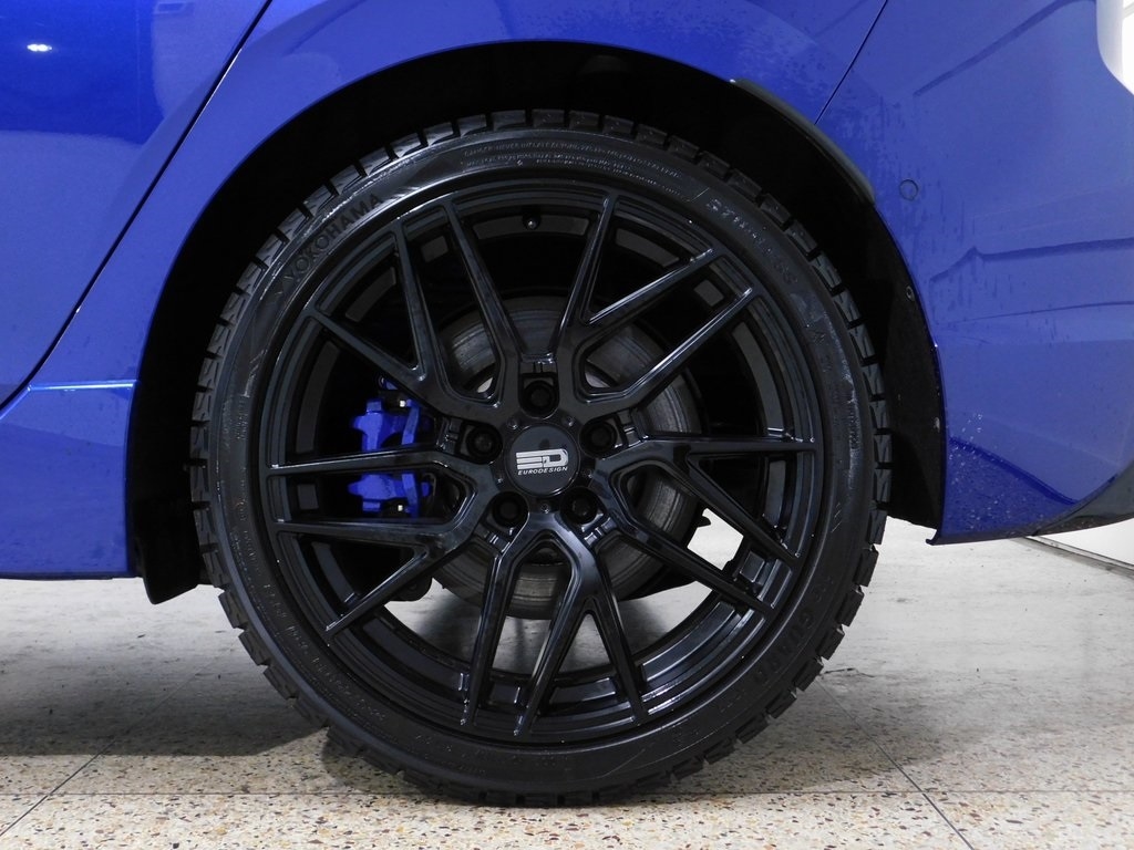 Volkswagen Golf R  2024