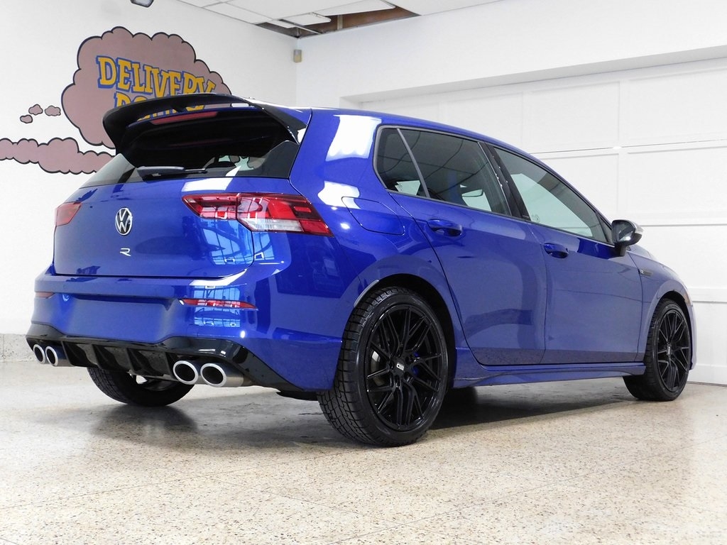Volkswagen Golf R  2024