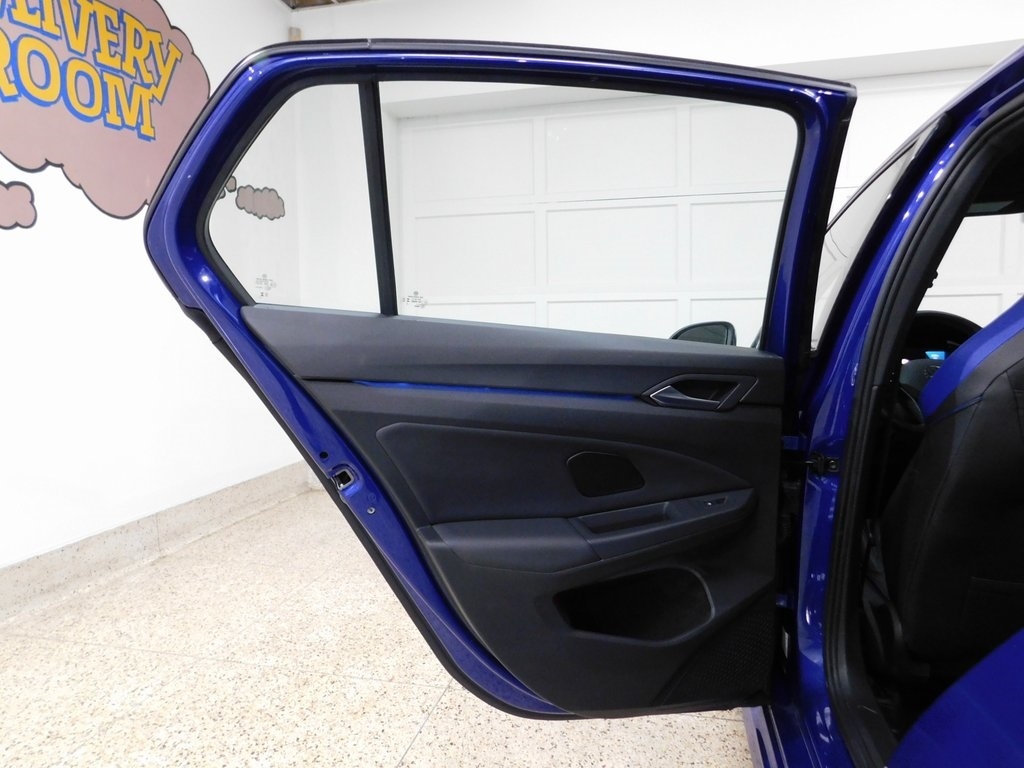 Volkswagen Golf R  2024