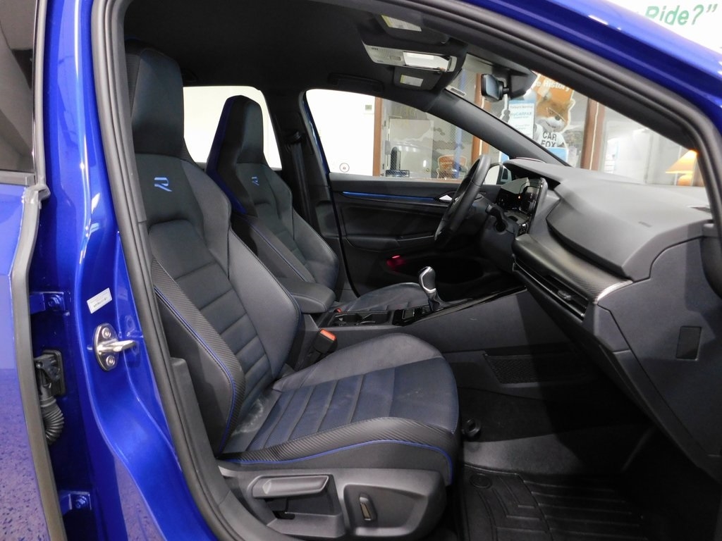 Volkswagen Golf R  2024