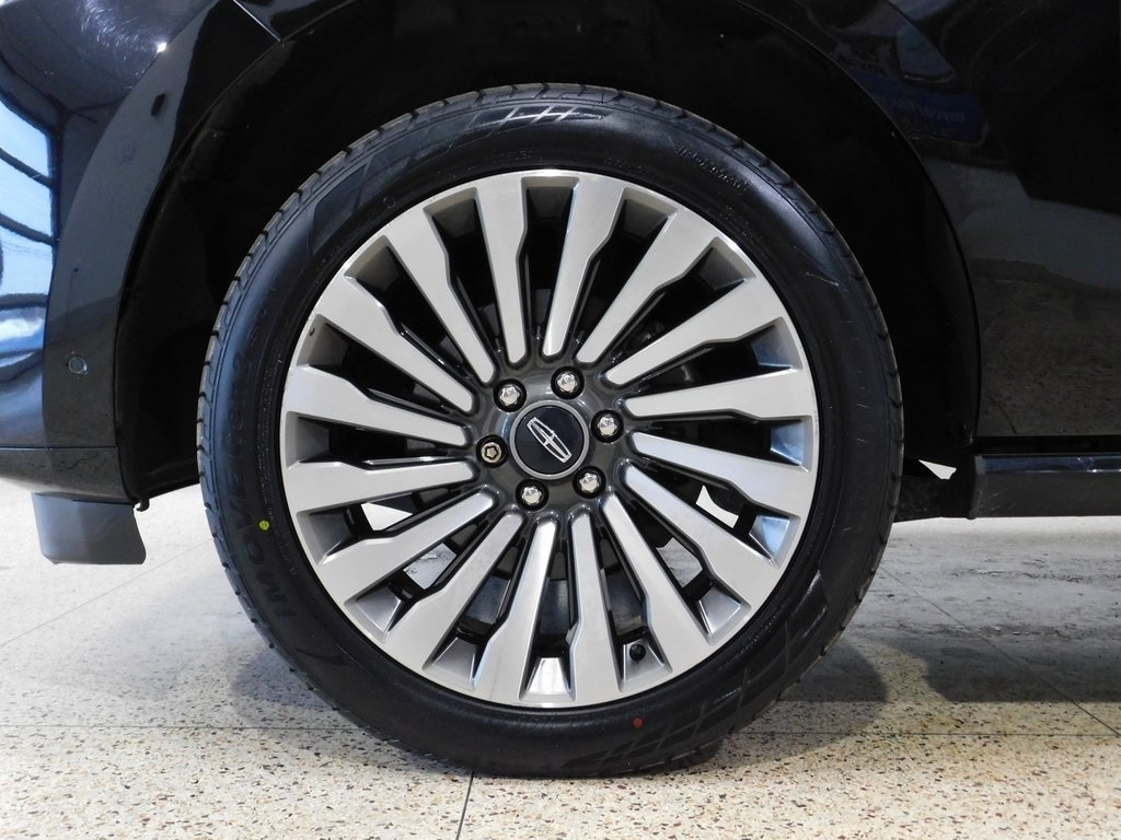 Lincoln Navigator L  2021