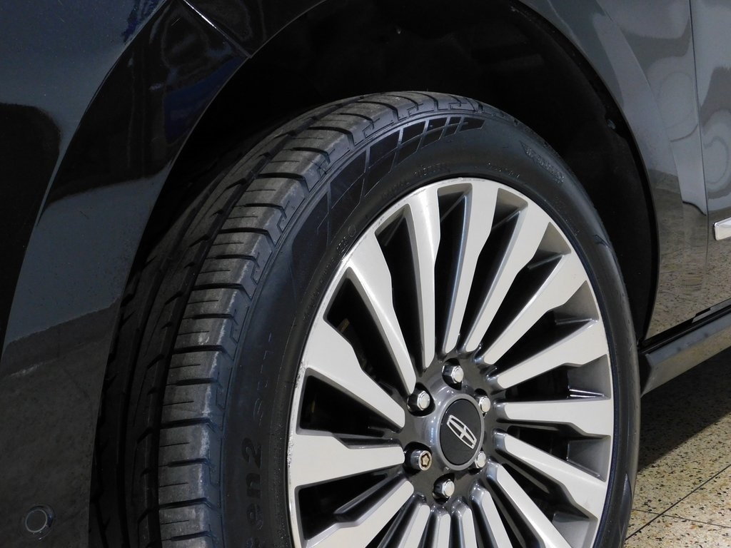 Lincoln Navigator L  2021