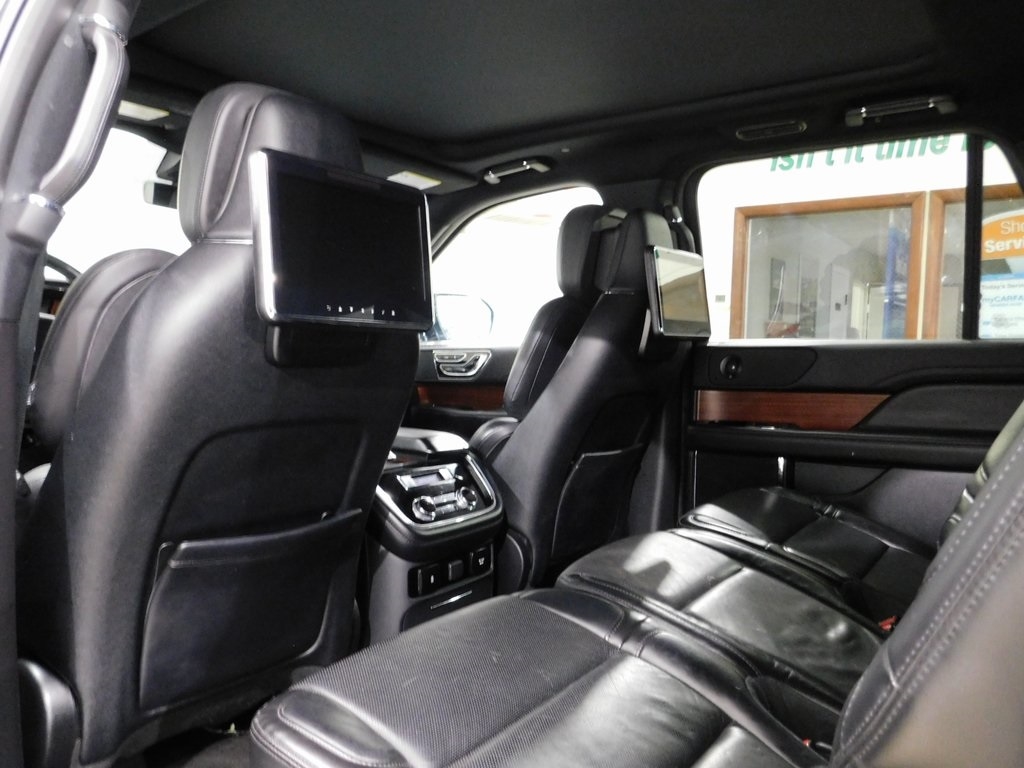 Lincoln Navigator L  2021