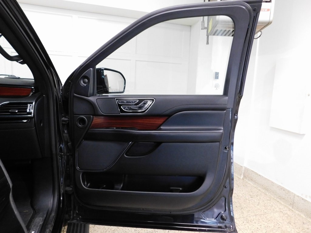 Lincoln Navigator L  2021