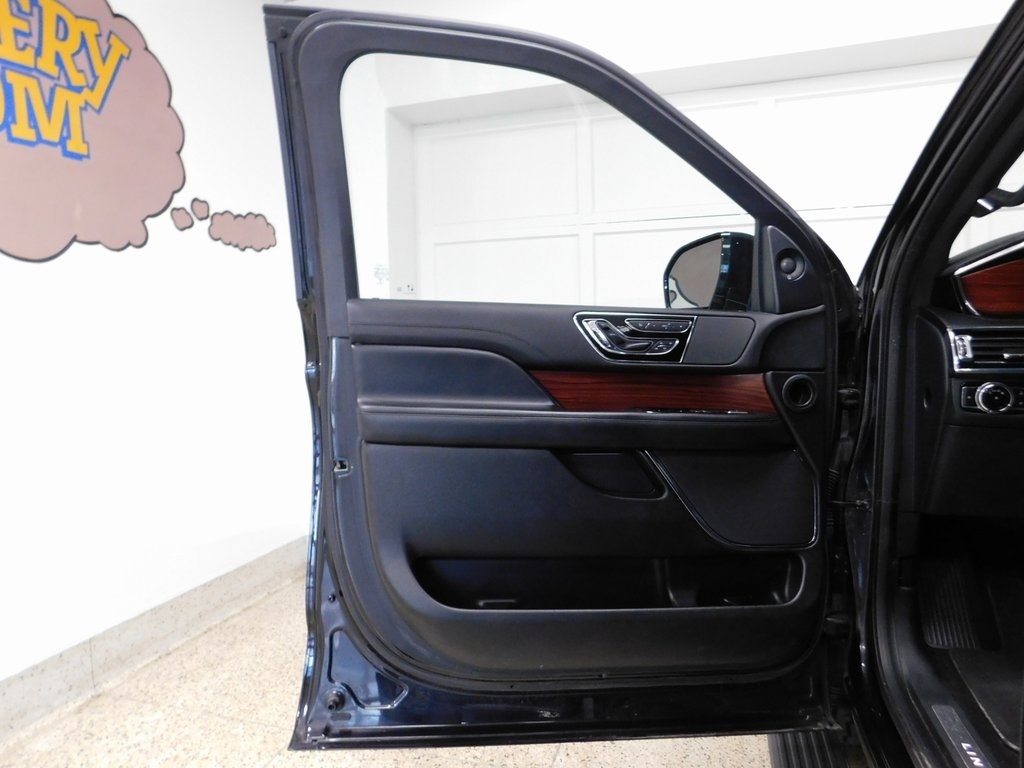 Lincoln Navigator L  2021