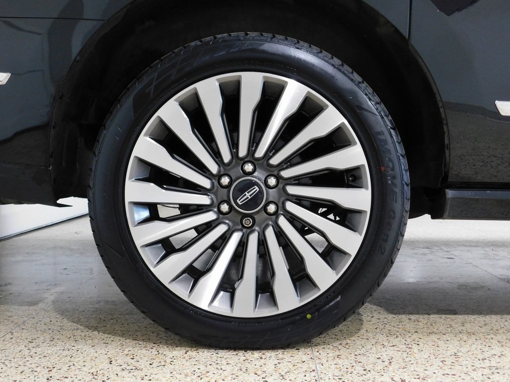 Lincoln Navigator L  2021