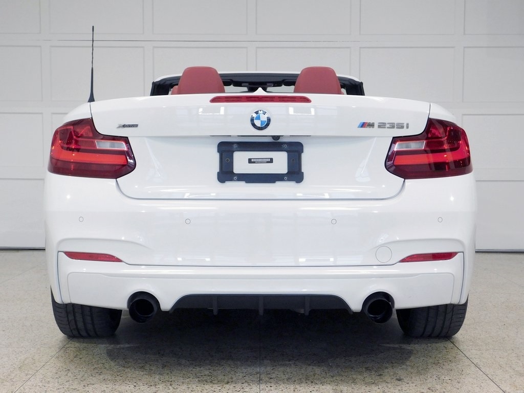 BMW 2-Series M235i xDrive Convertible 2016