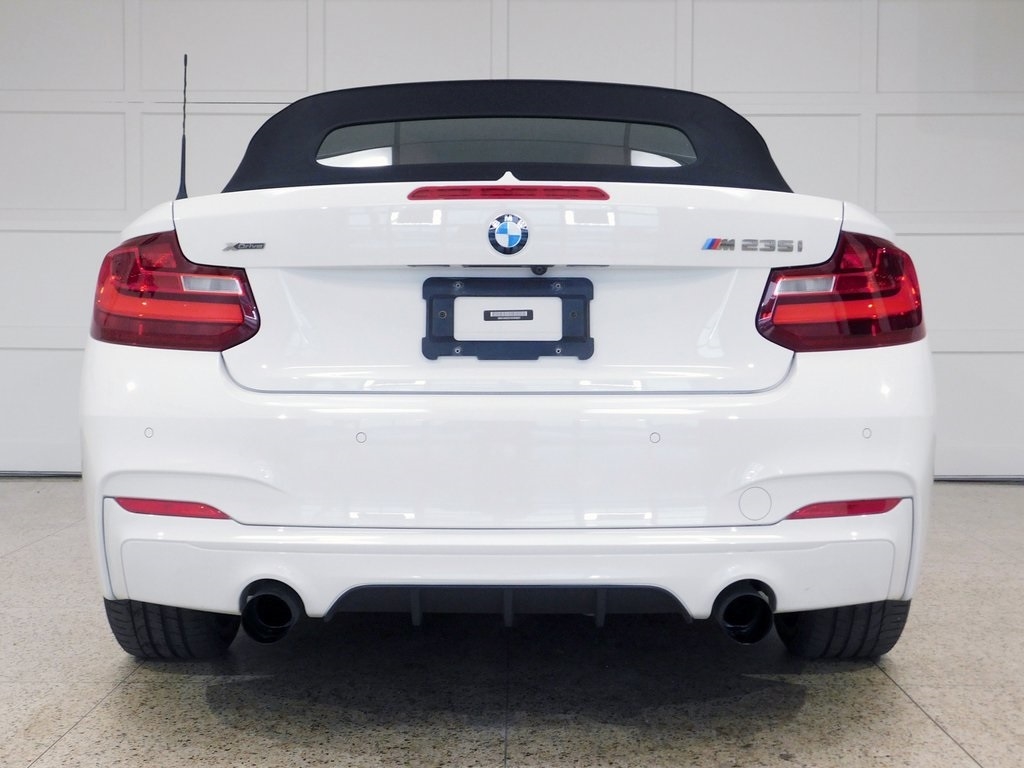 BMW 2-Series M235i xDrive Convertible 2016