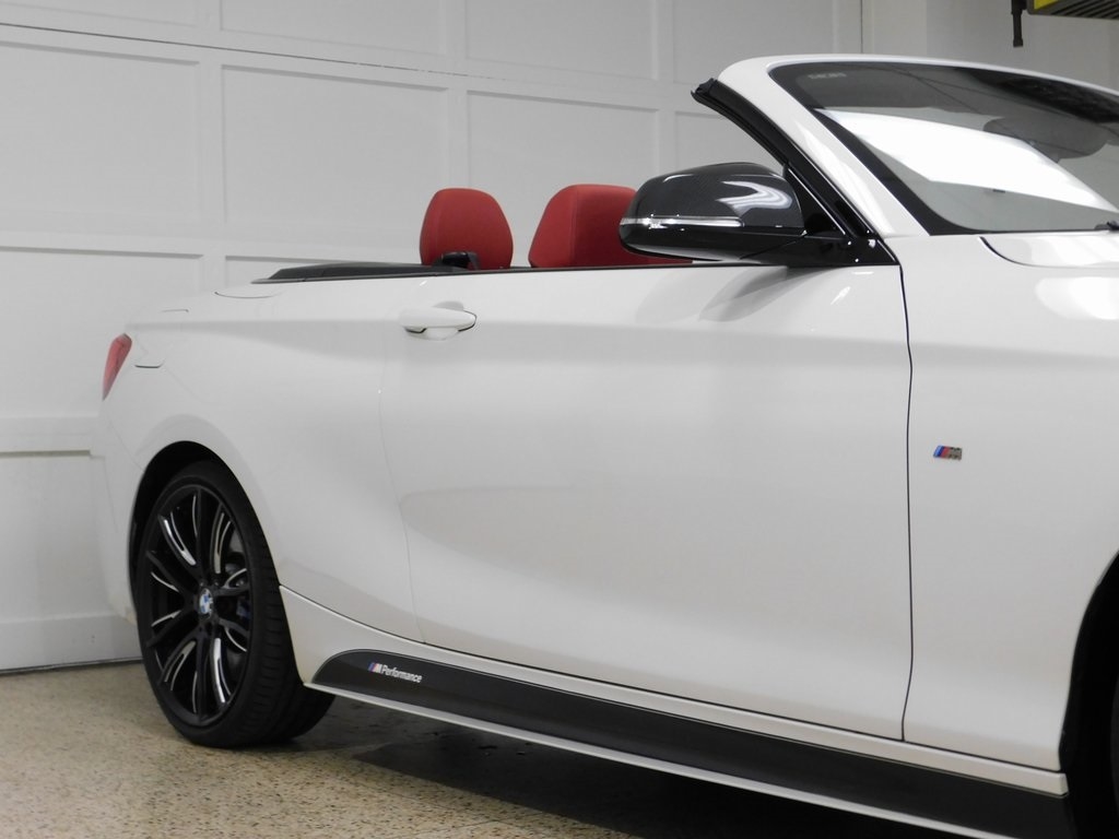 BMW 2-Series M235i xDrive Convertible 2016