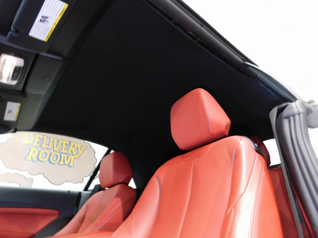 BMW 2-Series M235i xDrive Convertible 2016