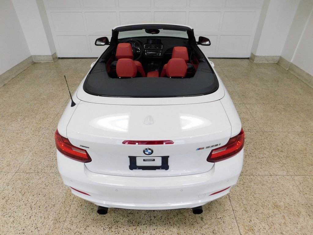 BMW 2-Series M235i xDrive Convertible 2016