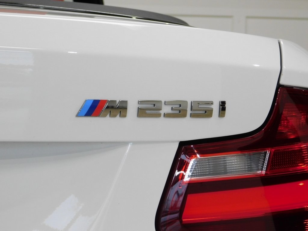 BMW 2-Series M235i xDrive Convertible 2016