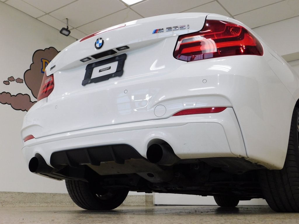 BMW 2-Series M235i xDrive Convertible 2016