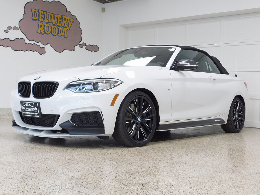 BMW 2-Series M235i xDrive Convertible 2016