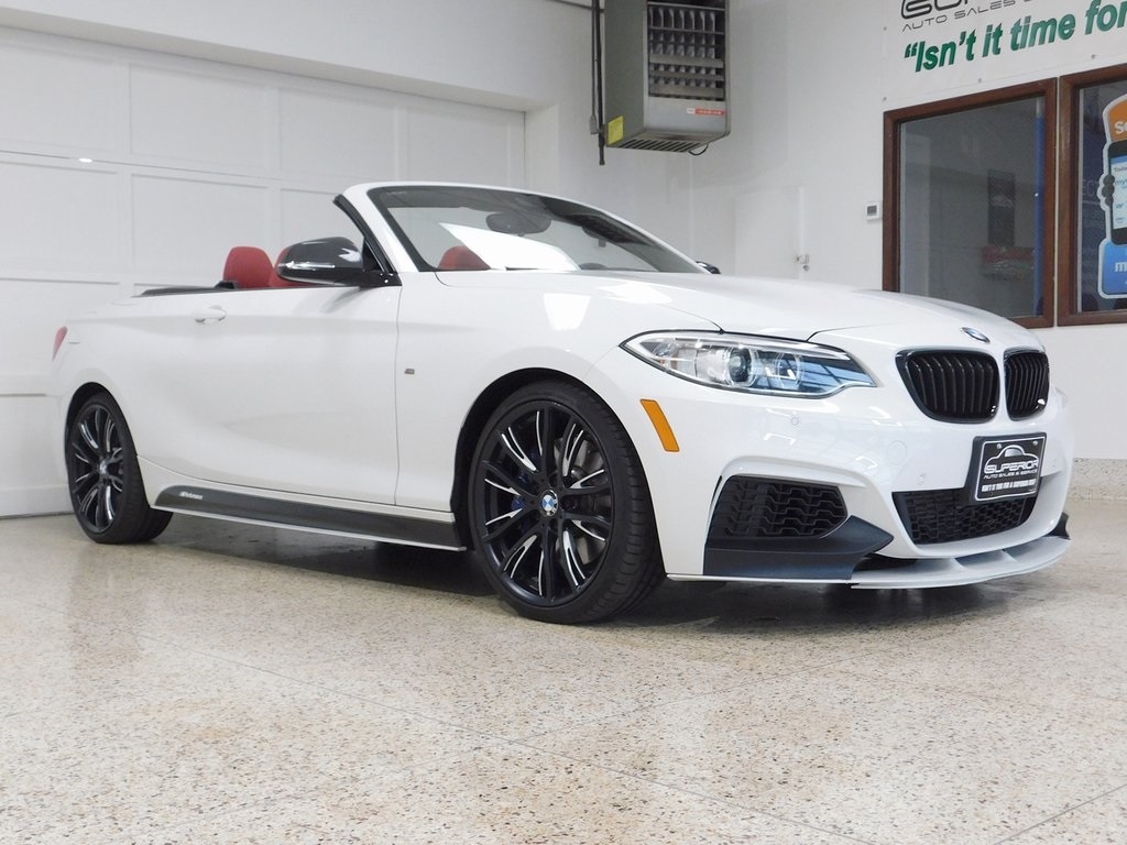BMW 2-Series M235i xDrive Convertible 2016
