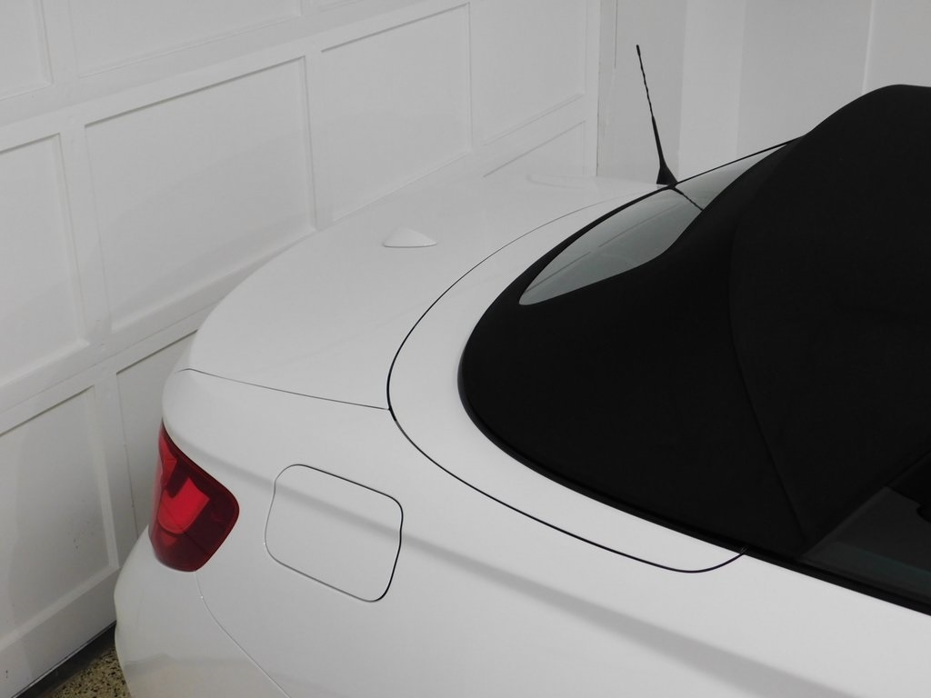 BMW 2-Series M235i xDrive Convertible 2016