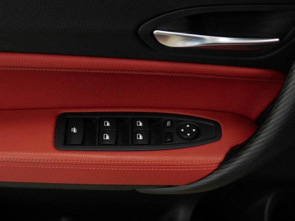 BMW 2-Series M235i xDrive Convertible 2016