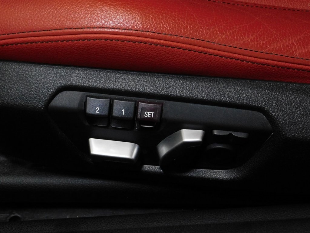 BMW 2-Series M235i xDrive Convertible 2016