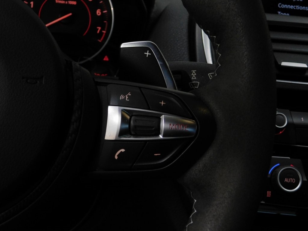 BMW 2-Series M235i xDrive Convertible 2016