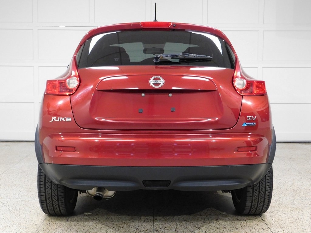 Nissan Juke S FWD 2013