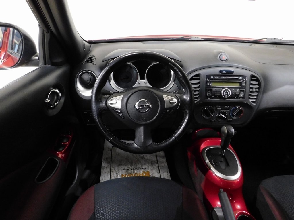 Nissan Juke S FWD 2013