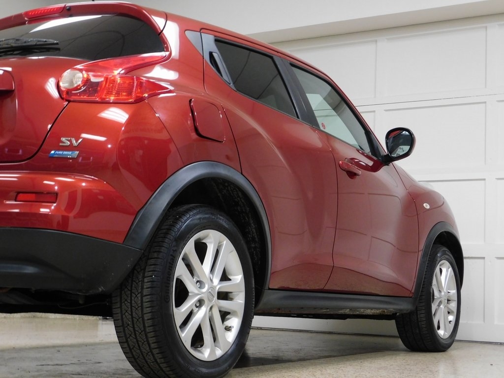 Nissan Juke S FWD 2013