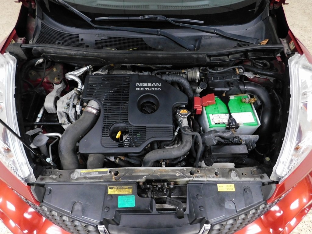 Nissan Juke S FWD 2013