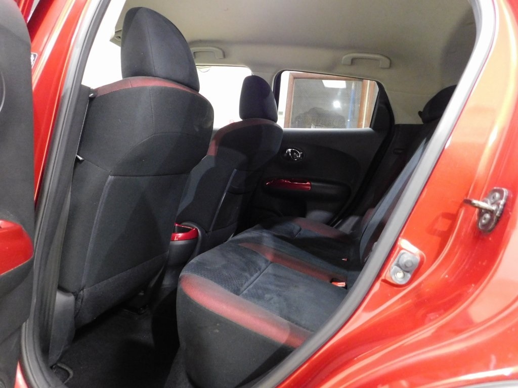 Nissan Juke S FWD 2013