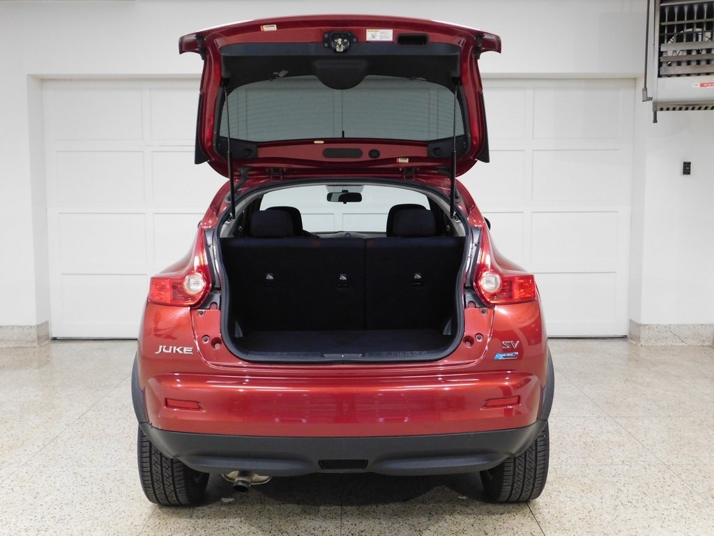 Nissan Juke S FWD 2013