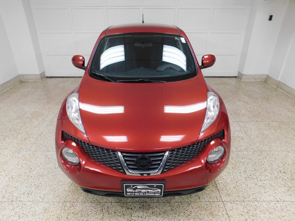 Nissan Juke S FWD 2013