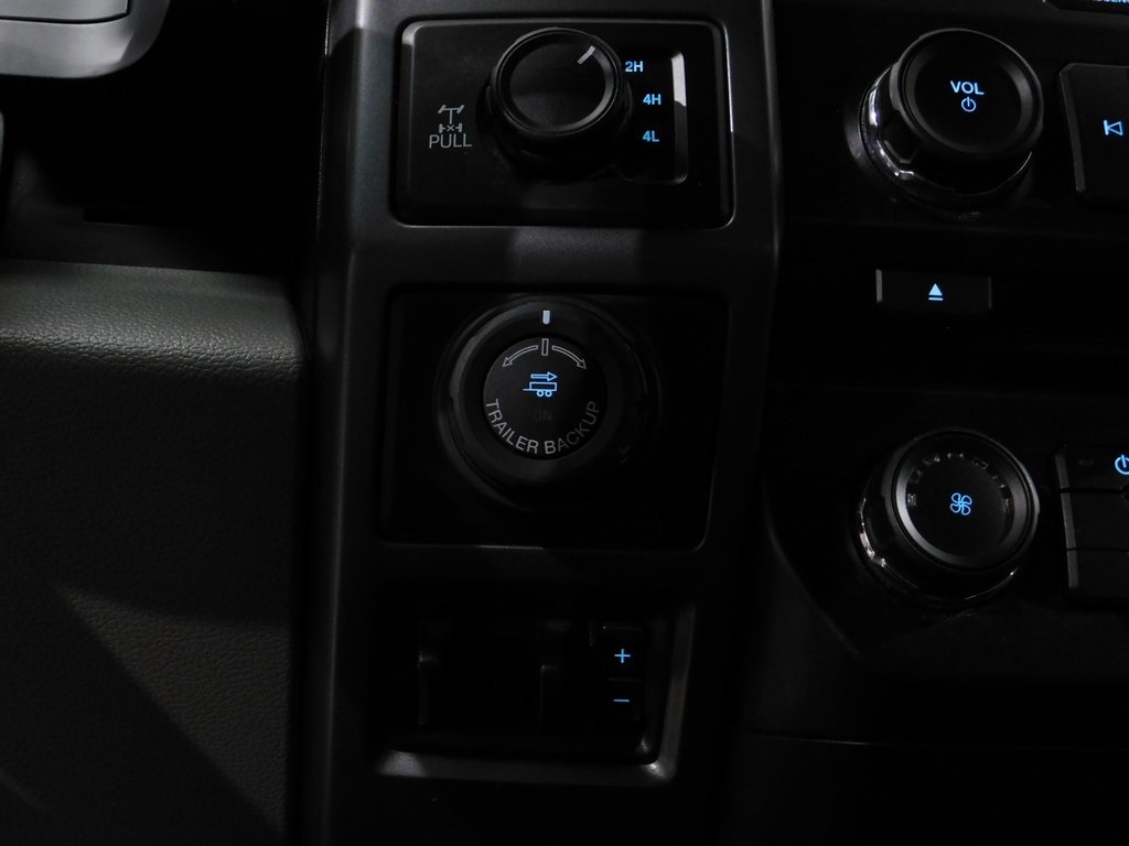 Ford F-150 XLT SuperCab 8-ft. Bed 4WD 2018