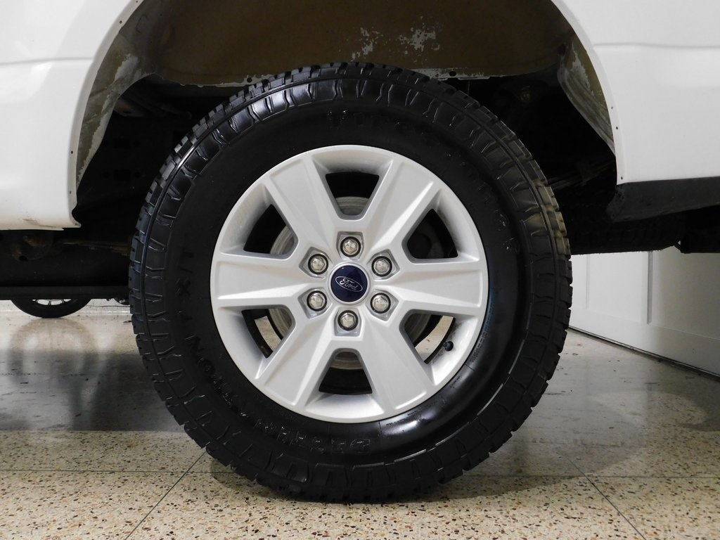 Ford F-150 XLT SuperCab 8-ft. Bed 4WD 2018