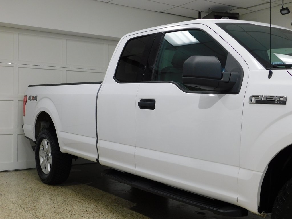 Ford F-150 XLT SuperCab 8-ft. Bed 4WD 2018
