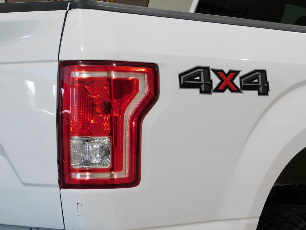 Ford F-150 XLT SuperCab 8-ft. Bed 4WD 2018