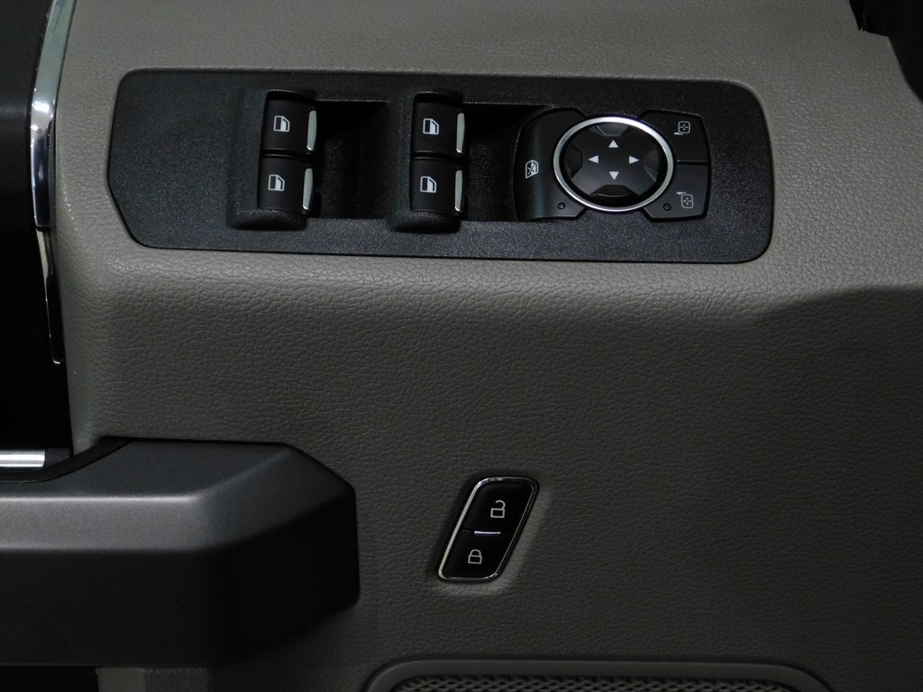 Ford F-150 XLT SuperCab 8-ft. Bed 4WD 2018