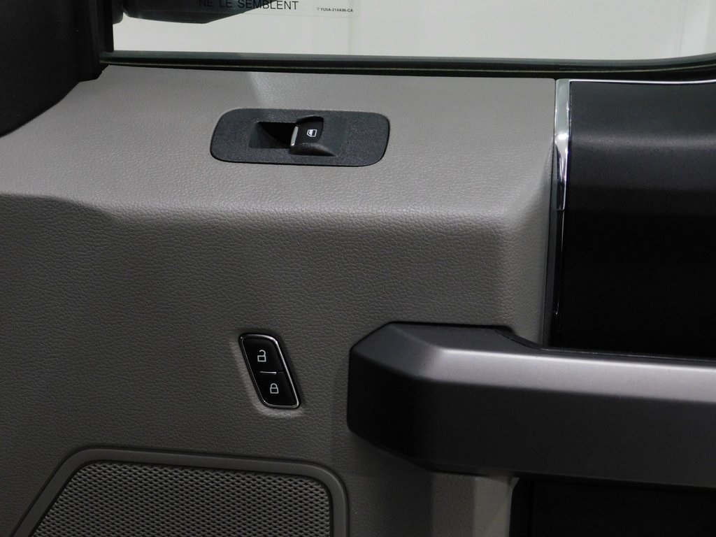 Ford F-150 XLT SuperCab 8-ft. Bed 4WD 2018