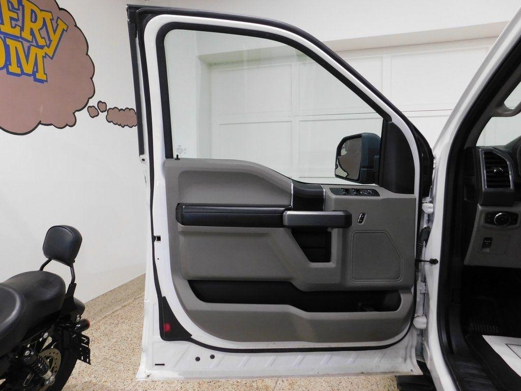 Ford F-150 XLT SuperCab 8-ft. Bed 4WD 2018