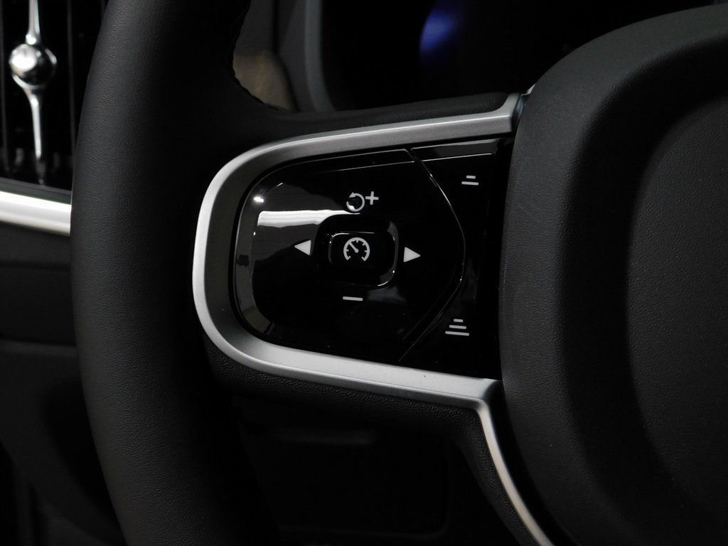 Volvo V90 Cross Country B6 Ultra 2026