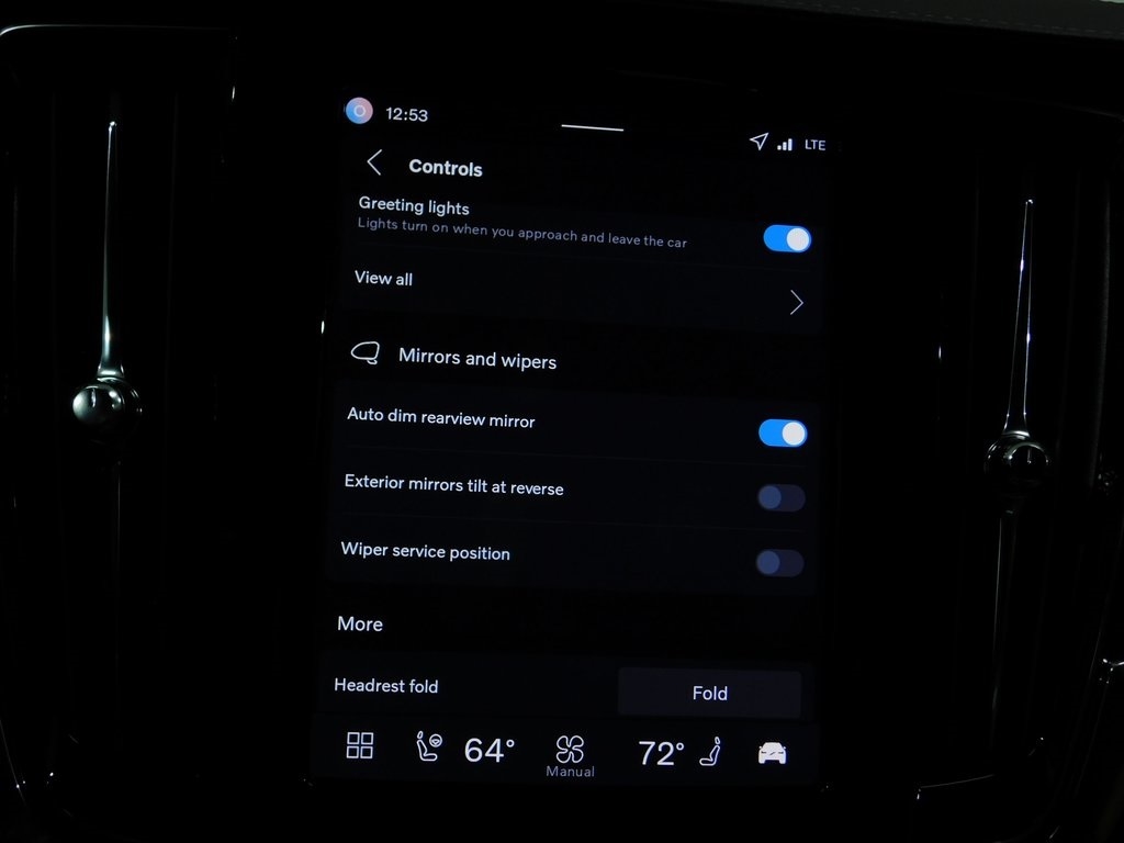 Volvo V90 Cross Country B6 Ultra 2026