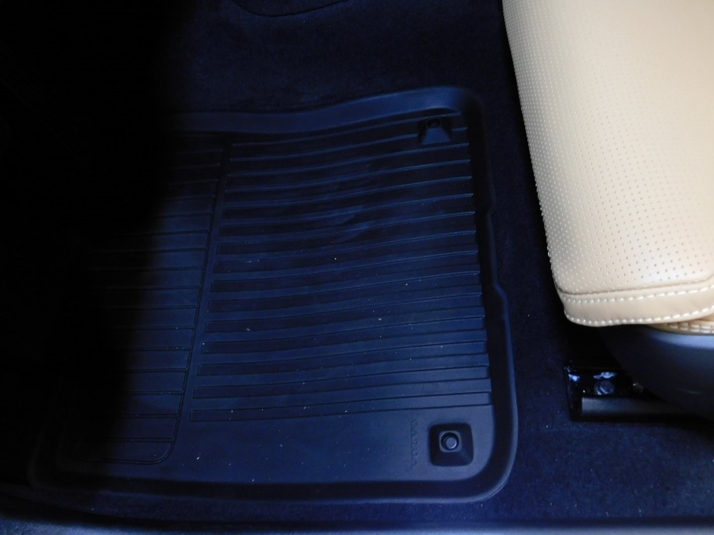 Volvo V90 Cross Country B6 Ultra 2026