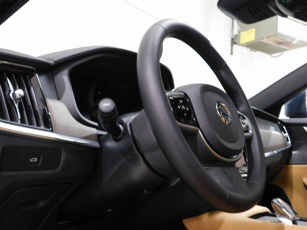 Volvo V90 Cross Country B6 Ultra 2026