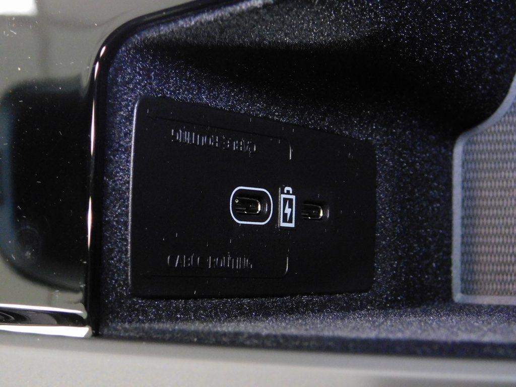 Volvo V90 Cross Country B6 Ultra 2026