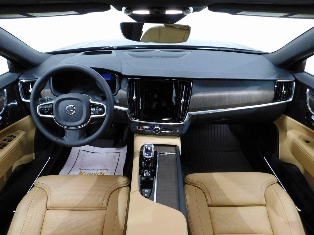 Volvo V90 Cross Country B6 Ultra 2026