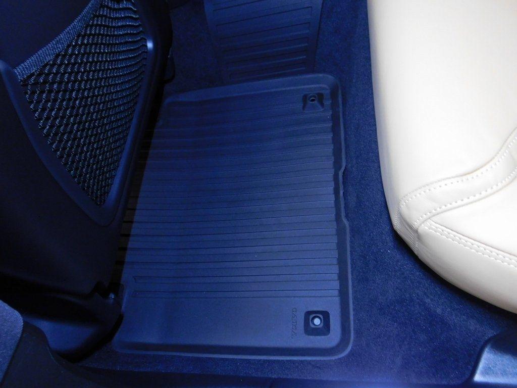 Volvo V90 Cross Country B6 Ultra 2026